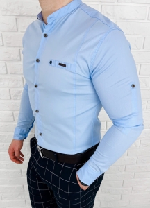 Jasnoniebieska męska koszula slim fit ze stójką i wstawką 0212/76