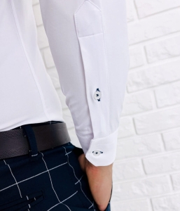 Biała koszula slim fit z kołnierzem granatowe obszycia Rs-1150