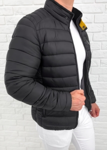 Czarna pikowana kurtka przejściowa męska slim fit 179-1