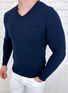 Ciemnogranatowy sweter męski w serek znaczek 3454