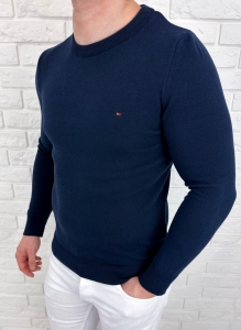 Granatowy sweter męski dopasowany znaczek 3455