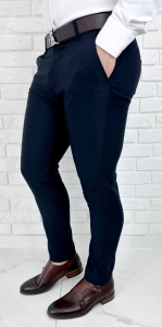 Granatowe eleganckie spodnie męskie slim fit 1992