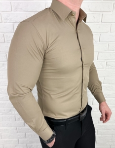 Beżowa koszula męska slim fit z kołnierzem RS-1000