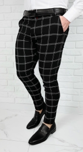 Czarne eleganckie spodnie w białą kratę slim fit Stylovy 2032