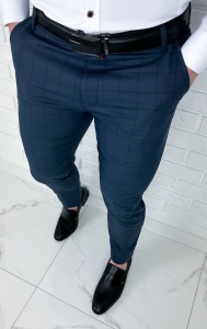 Granatowe eleganckie spodnie męskie slim fit w czarną kratę 2036