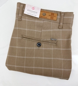 Beżowe eleganckie spodnie męskie slim fit w białą kratę 2039