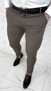 Eleganckie spodnie męskie brązowe slim fit Stylovy D-1100Z