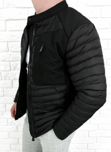Czarna pikowana kurtka przejściowa męska slim fit Stylovy S207
