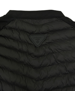 Czarna pikowana kurtka przejściowa męska slim fit Stylovy S207