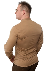 Beżowa koszula męska slim fit ze stójką z zakrytymi guzikami Stylovy 105