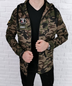 Męska kurtka parka moro z naszywkami