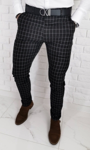 Czarne eleganckie spodnie slim fit w kratę DJ1368