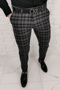 Czarno szare eleganckie męskie spodnie slim fit w kratę 1572