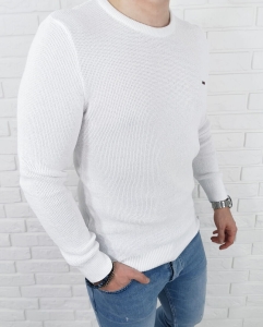 Biały pleciony sweter męski znaczek 3210