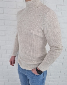 Prążkowany beżowy sweter golf 3570