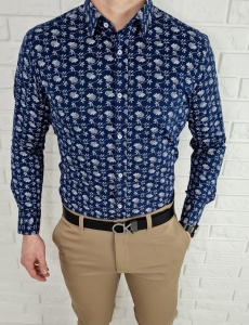 Granatowa koszula w białe kwiaty slim fit VP1637