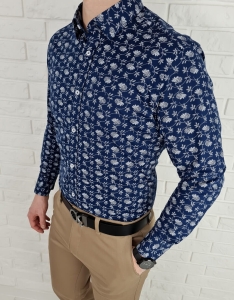 Granatowa koszula w białe kwiaty slim fit VP1637