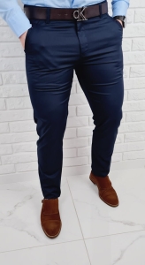 Ciemnogranatowe spodnie eleganckie slim fit wizytowe Stylovy D-1105