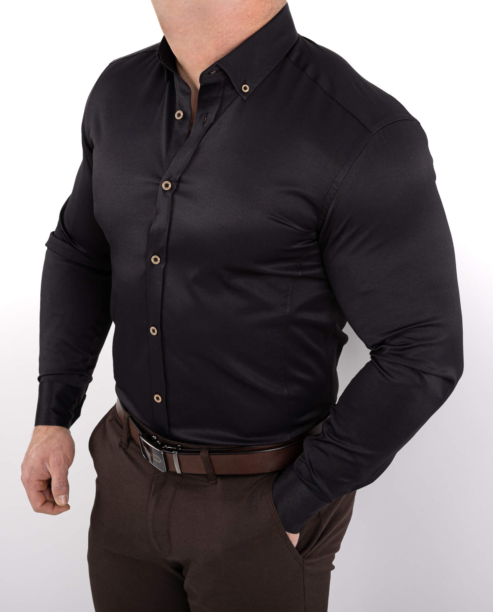 Czarna koszula męska slim fit z ozdobnym kołnierzem S-1544