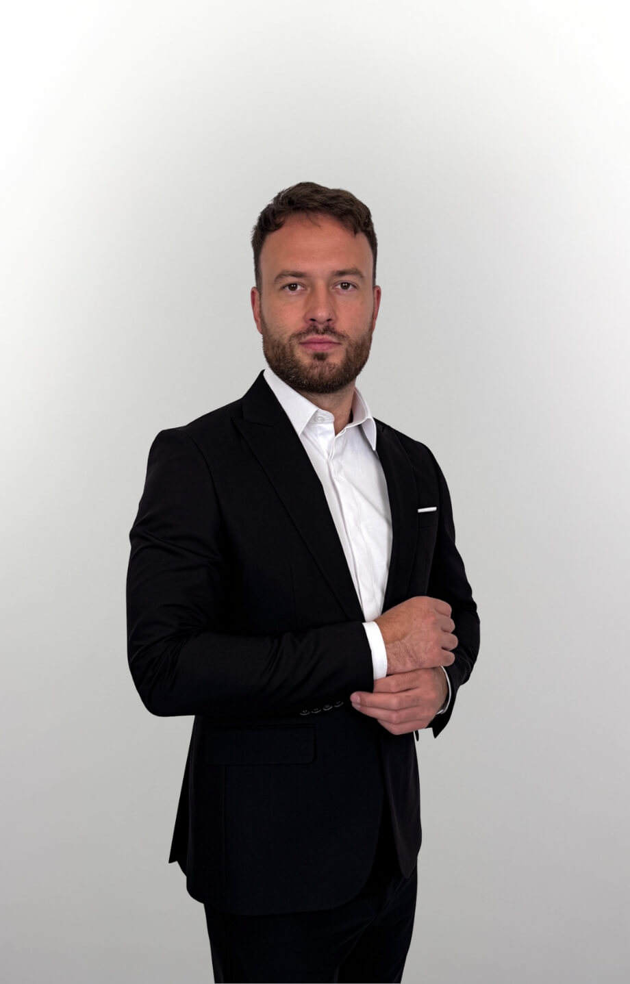 Czarny garnitur męski slim fit 5643